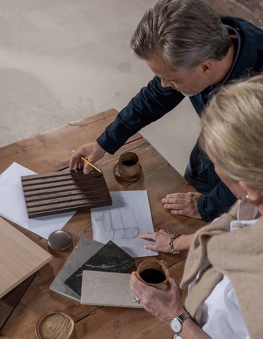 Tuotepäälliköt Johan Körner ja Mia Larsson